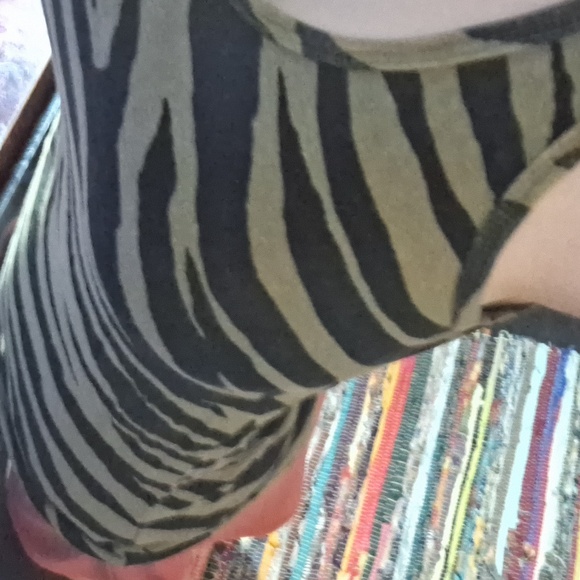 Rue 21 tank top - Picture 5 of 5